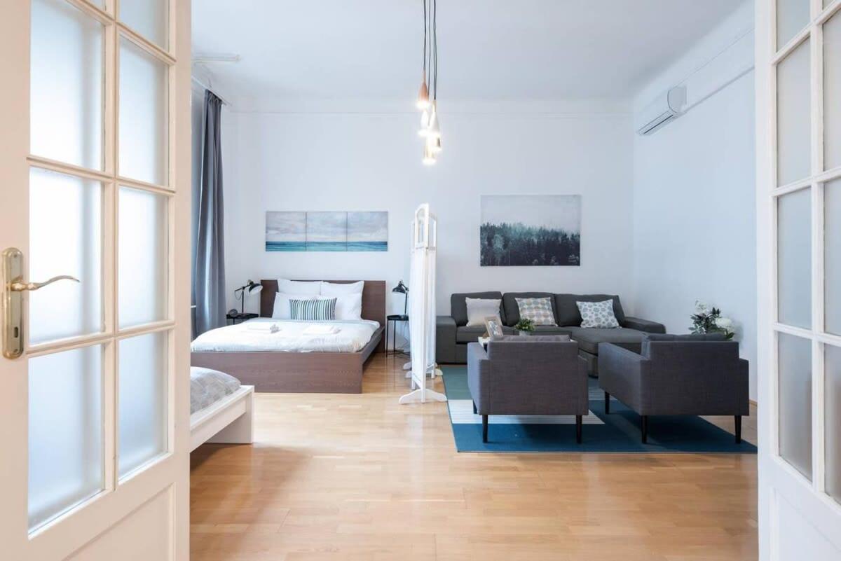 Apartamento Ultra Spacious In Vaci Street